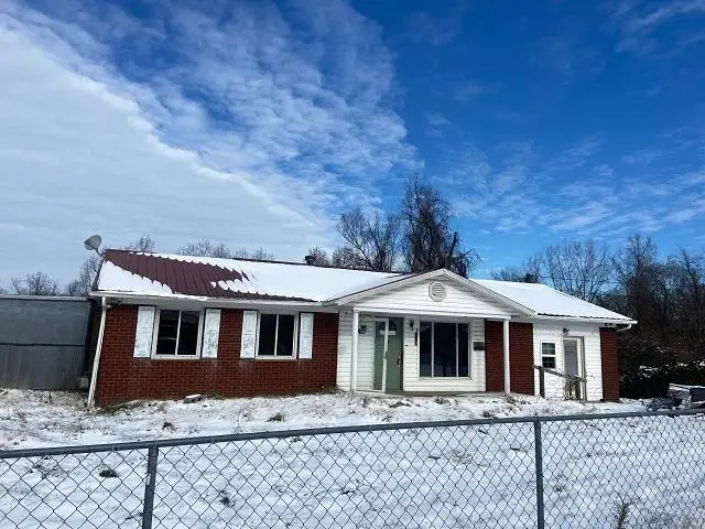 115 Hillcrest  Court, Ashland, KY 41101 - Image #1