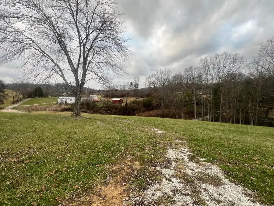 955 Kentucky 556, Sandy Hook, KY 41171 - Image #3