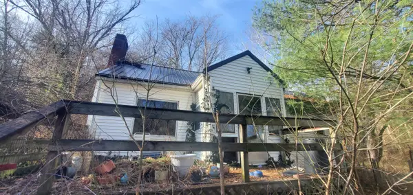 461 Culp Creek, argillite, KY 41121