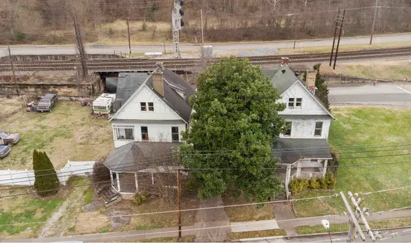 3112 Oakland Avenue, catlettsburg, KY 41129