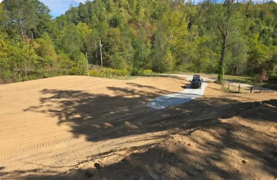 843 Howe Hollow, Greenup, KY 41144 - Image #3