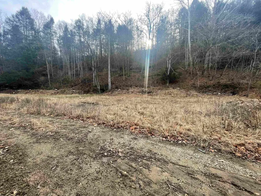 60 FRAZIER LANE, Olive Hill, KY 41164 - Image #2