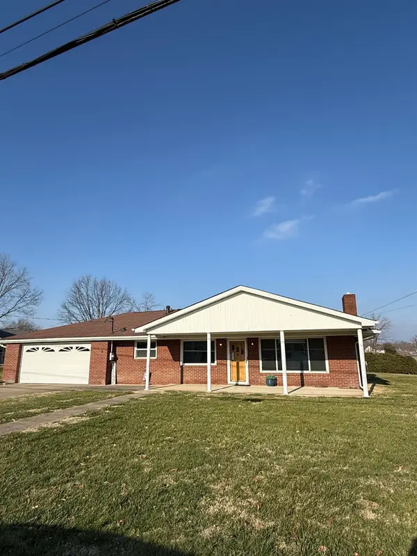 3037 Robin Lynn Dr, ashland, KY 41102
