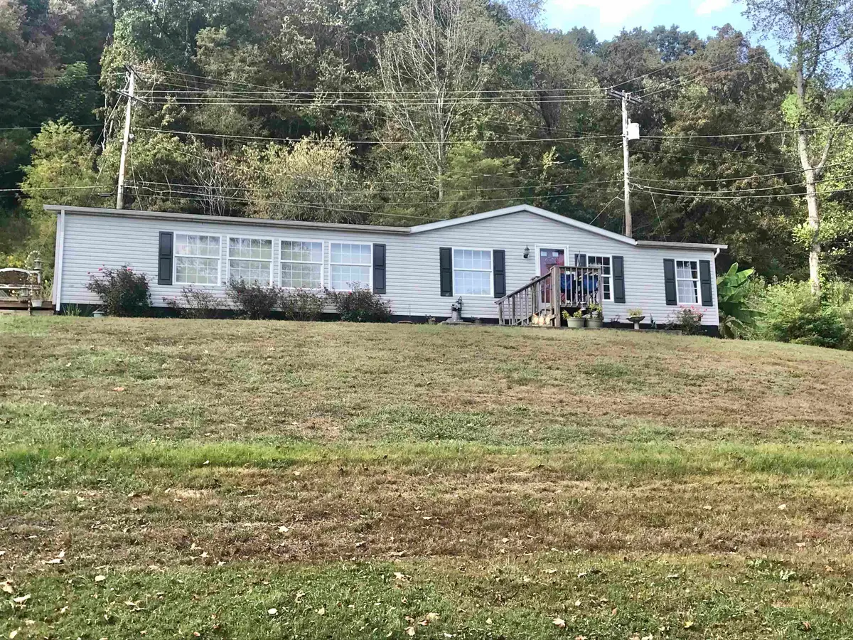 686 State Route 827, Greenup, KY 41144 - #1