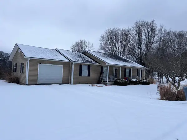 817 Cherrywood Lane, grayson, KY 41143