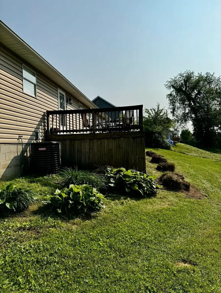 817 Cherrywood Lane, Grayson, KY 41143 - #2