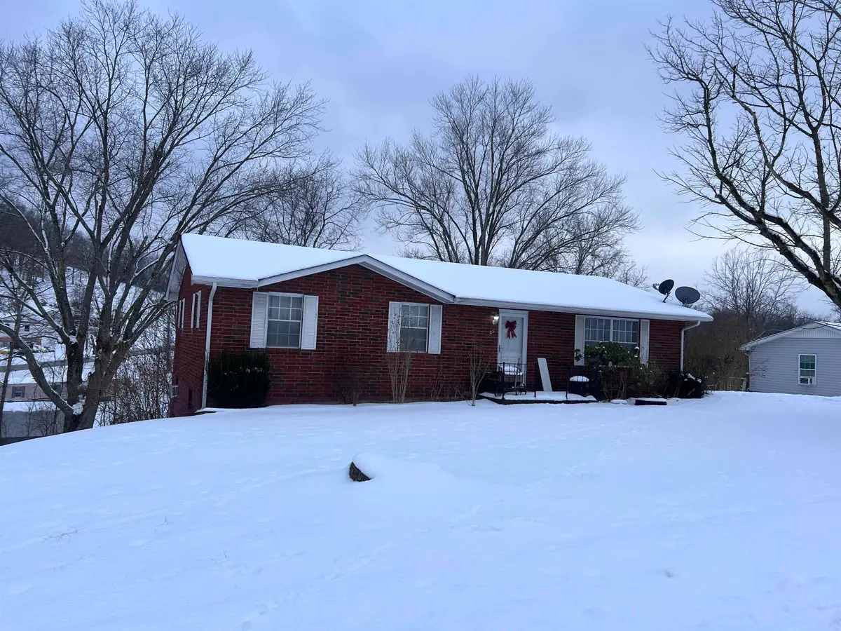65 7th Grayson, Grayson, KY 41143 - #1