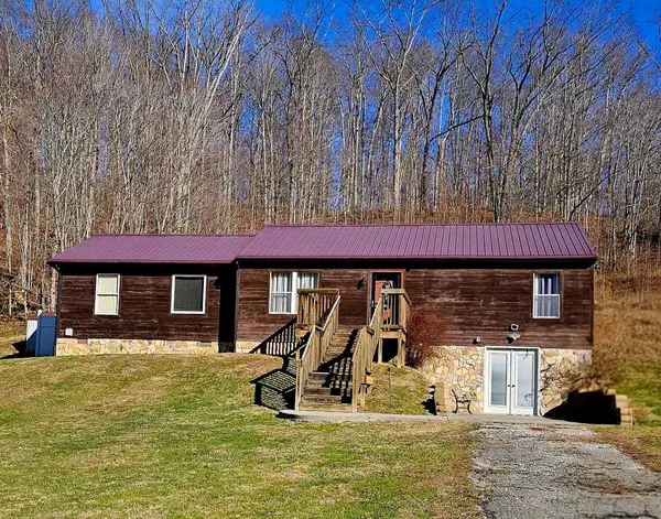 40 Griffith Court, greenup, KY 41144