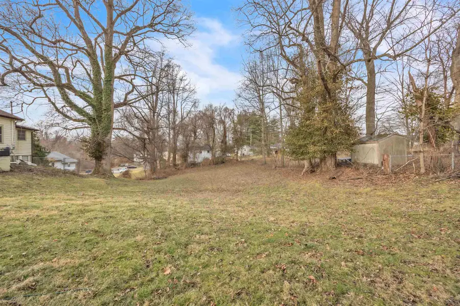 2427 Chinn Street, Ashland, KY 41101 - #2