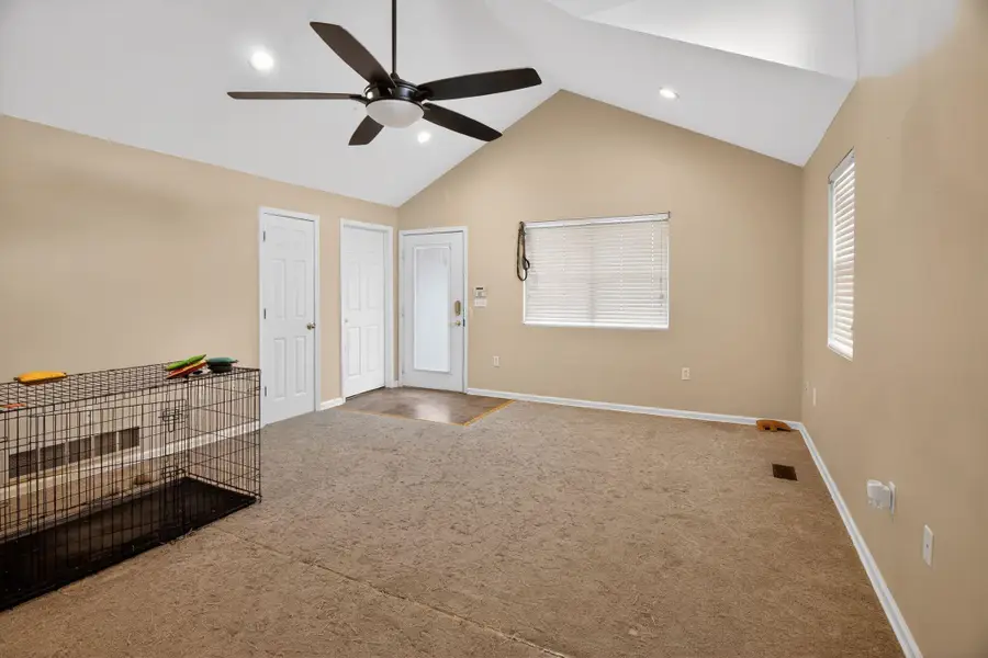 2425 Adams Avenue, Ashland, KY 41102 - #3