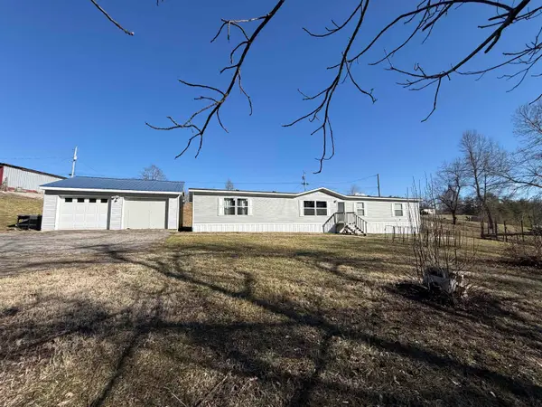 100 Driftwood Lane, grayson, KY 41143