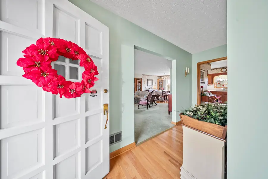 2902 Ranch Road, Ashland, KY 41102 - #2