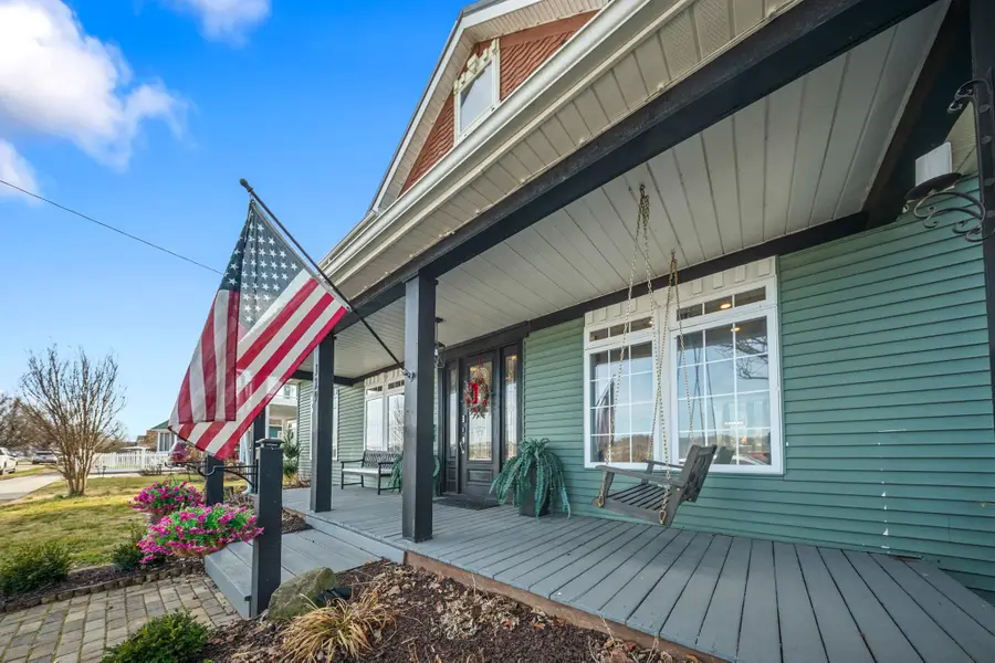 329 Riverside Dr., Russell, KY 41169 - #2