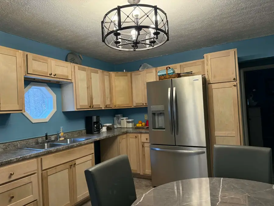 128 Aspen Drive, Louisa, KY 41230 - #3