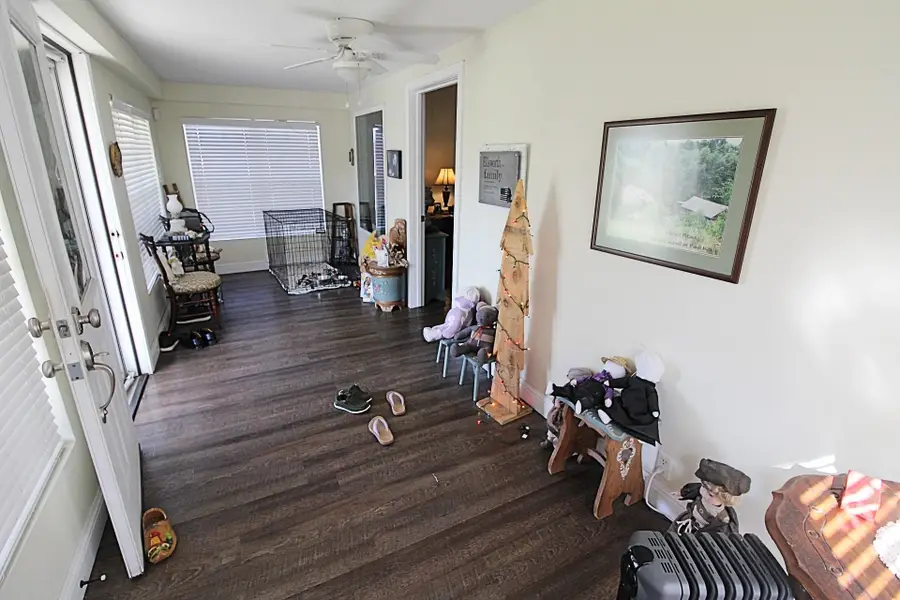 11228 Midland Trail Trail, Ashland, KY 41102 - #3