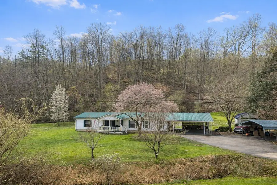 1042 Huffs Run, Grayson, KY 41143 - #2