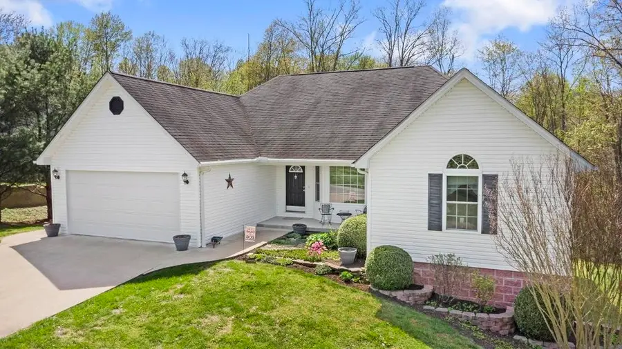 822 Arrowhead Drive, Ashland, KY 41102 - #3