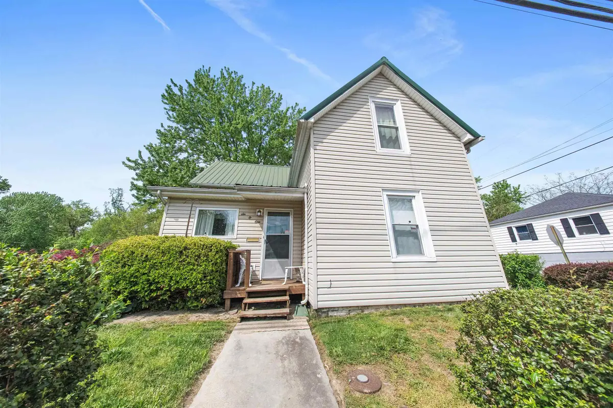 601 Gartrell Street, Ashland, KY 41101 - #1