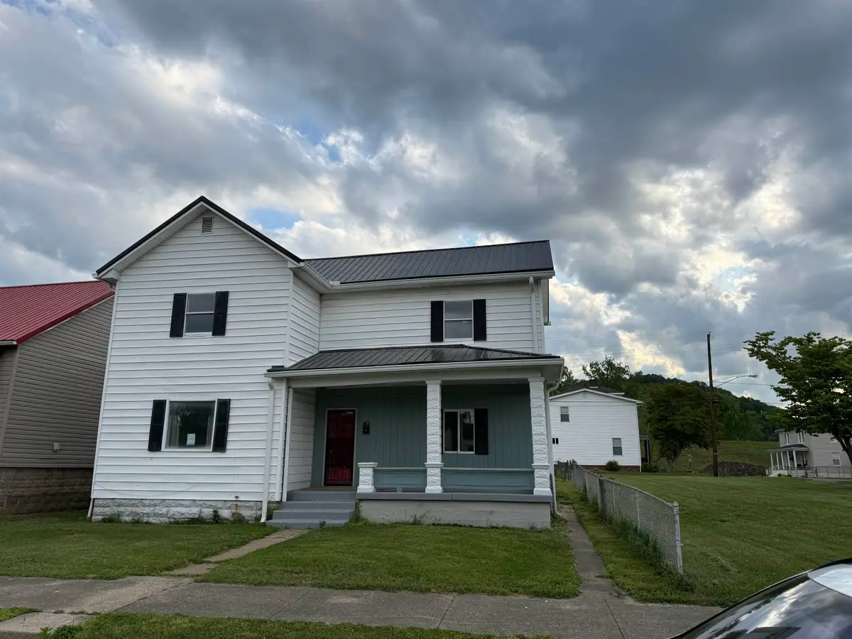 1305 N 3rd Street, Ironton, OH 45638 - #1