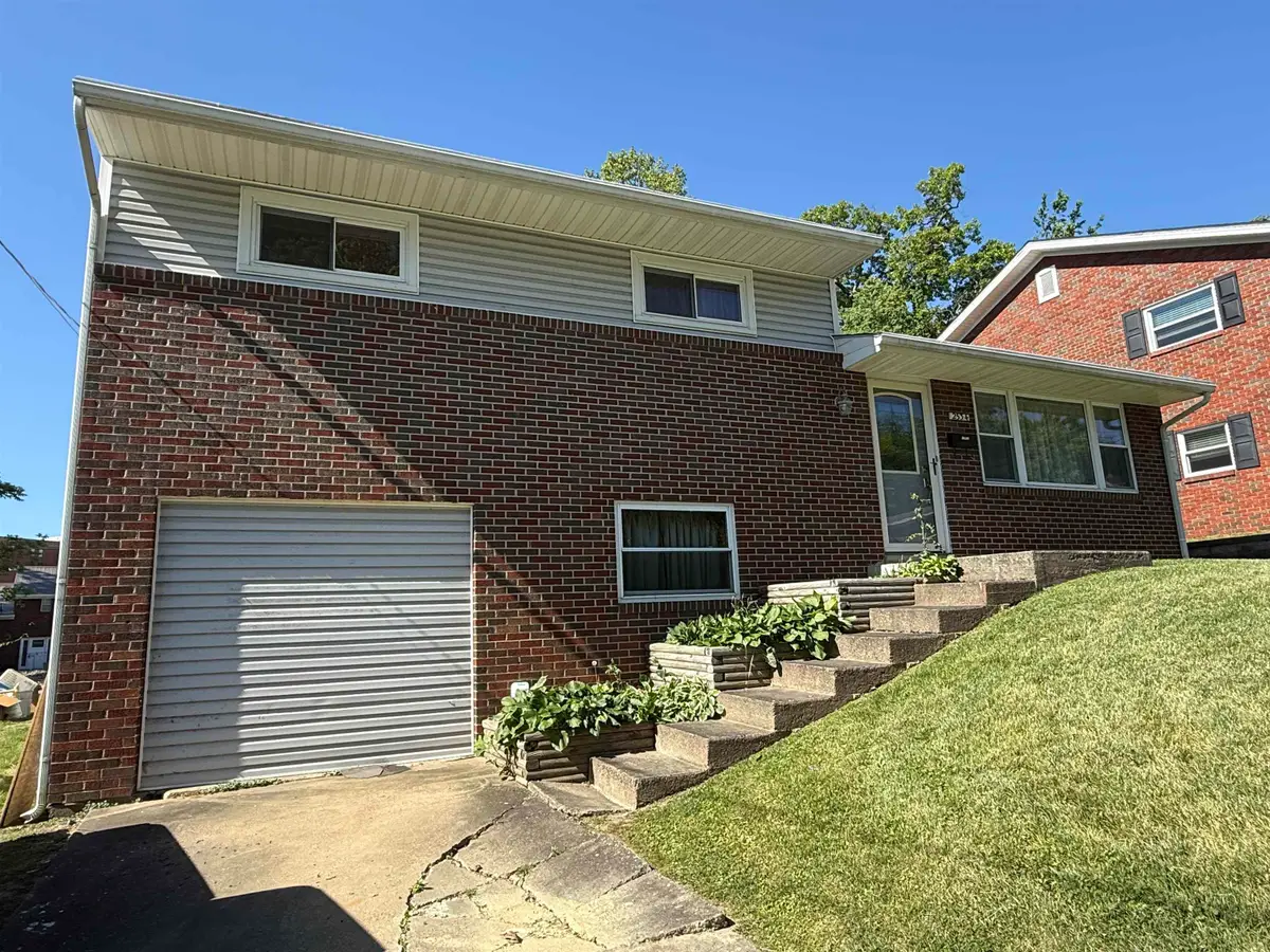 2534 Oaklawn Ct, Ashland, KY 41101 - #1