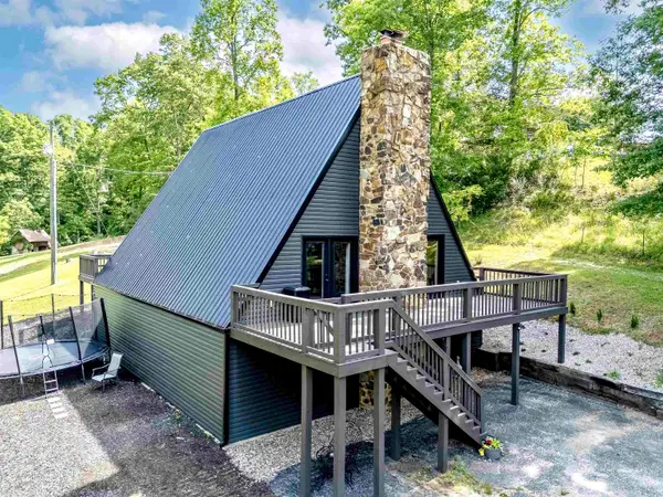 482 Tomo Road, olive hill, KY 41164