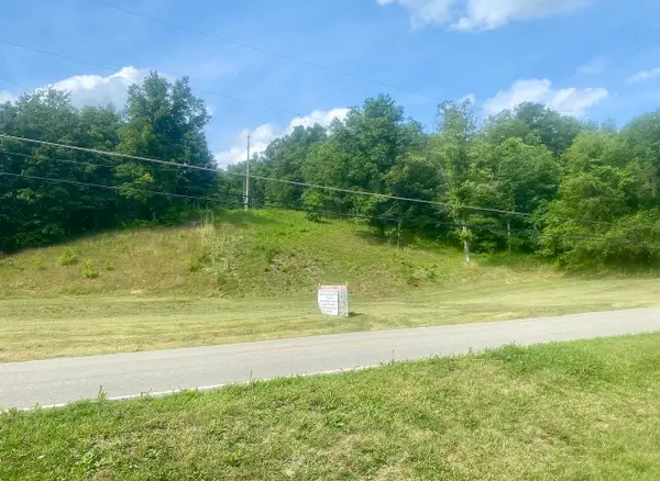 3529 Cannonsburg Road, catlettsburg, KY 41129
