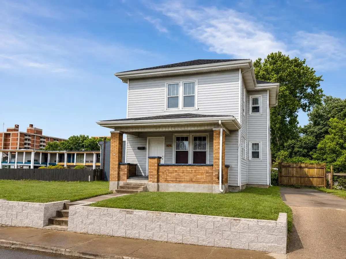 324 30th Street, Ashland, KY 41101 - #1