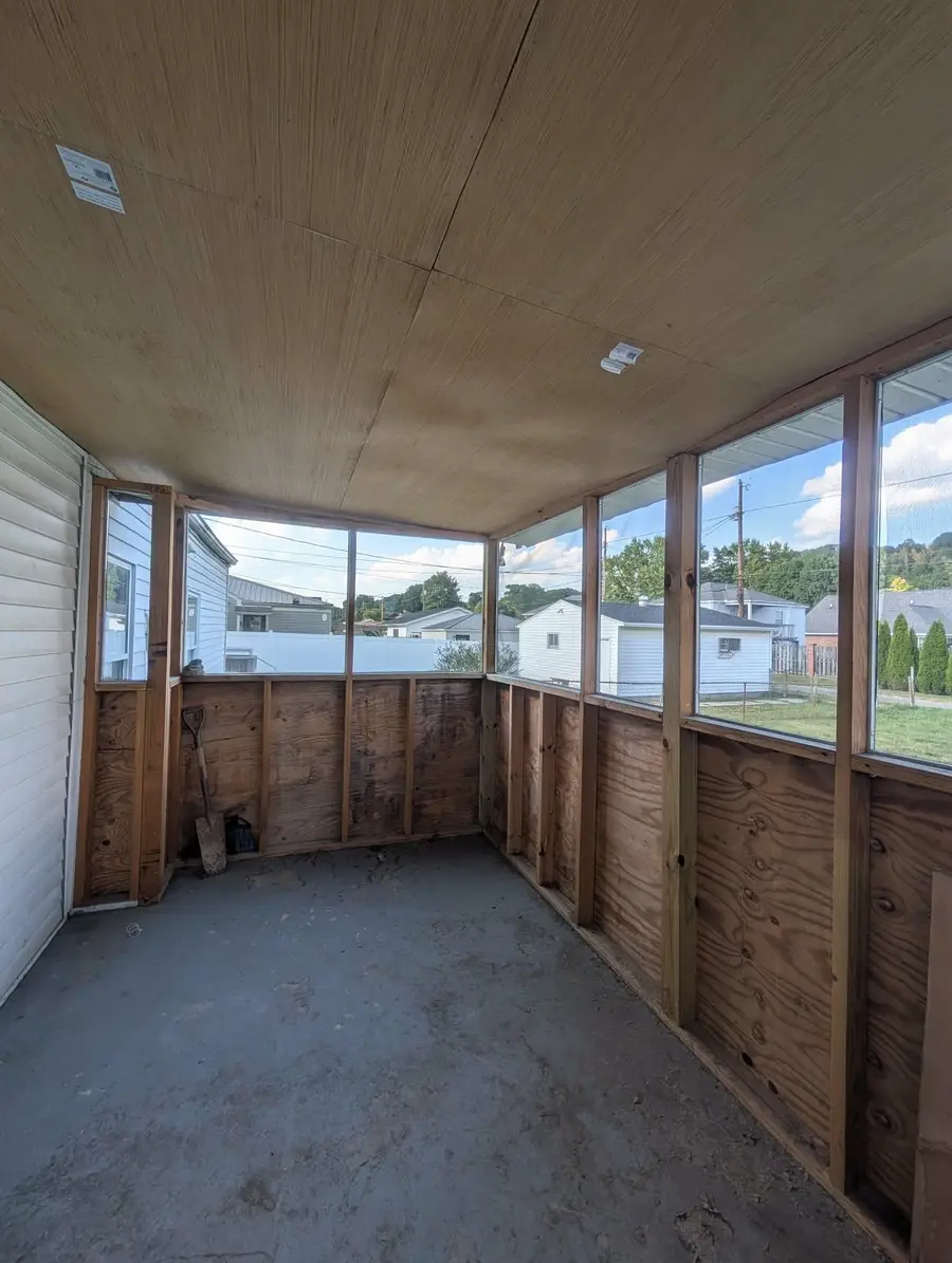 2315 S 9th Street, Ironton, OH 45638 - #3