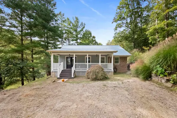 2574 Smith Branch, grayson, KY 41143