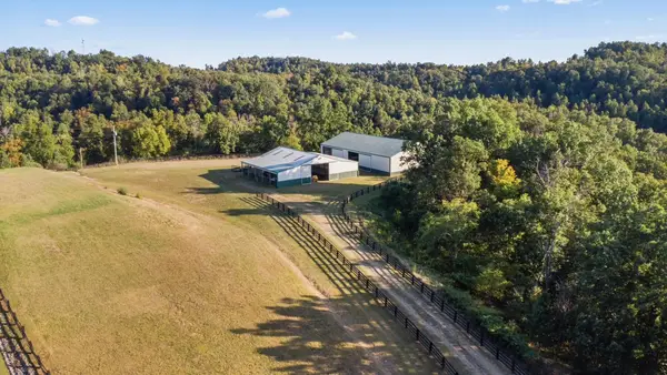 Mesa Drive, catlettburg, KY 41129