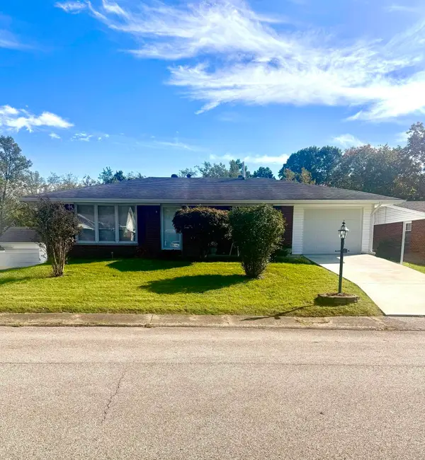 2842 Court Street, ashland, KY 41101