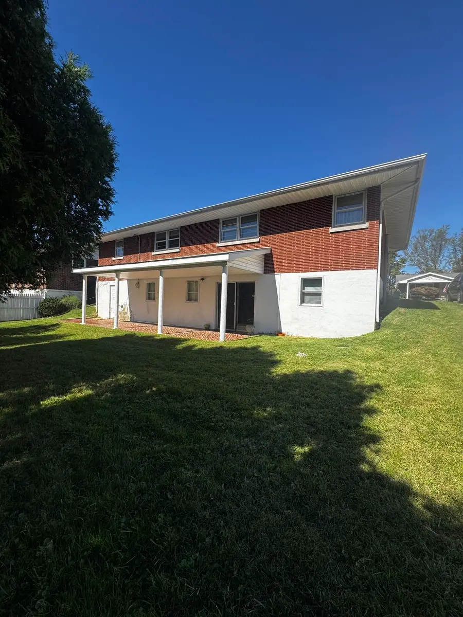 2842 Court Street, Ashland, KY 41101 - #2