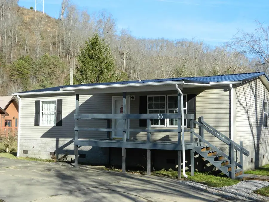 66 Haywood Drive, Prestonsburg, KY 41653 - Image #2