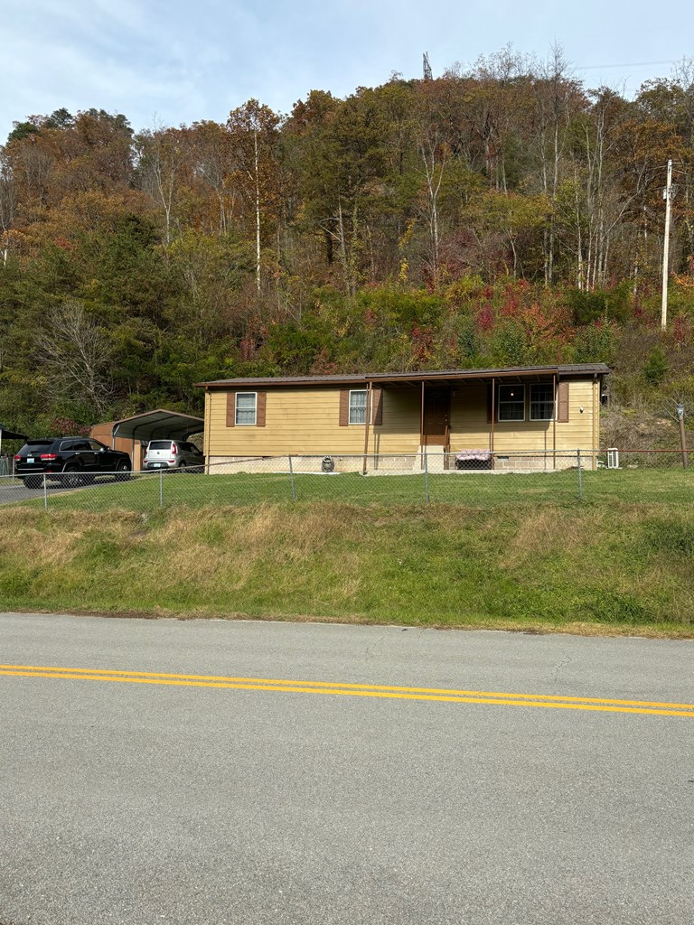 199 Ky Rt 3188, Langley, KY 41645 - Image #2