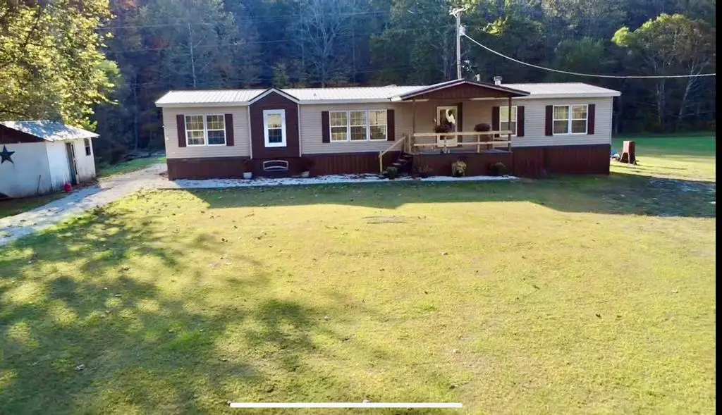 694 Oakley Road, Salyersville, KY 41465 - Image #1