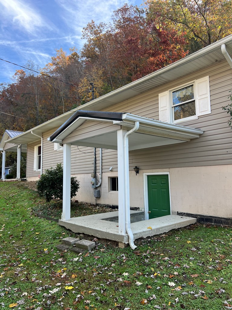 365 Mary Jane, Prestonsburg, KY 41653 - Image #2