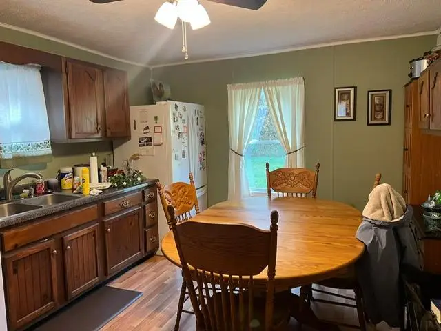 31 Campigatta Hollow, Van Lear, KY 41265 - Image #2