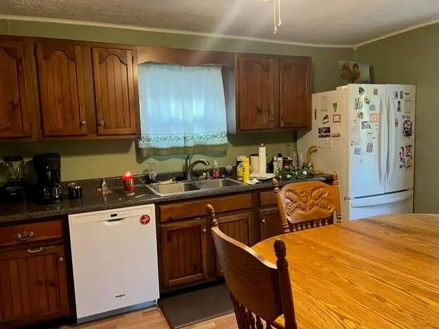 31 Campigatta Hollow, Van Lear, KY 41265 - Image #3