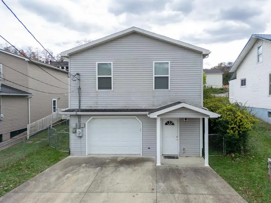 425 Apple Street, Hazard, KY 41701 - Image #2