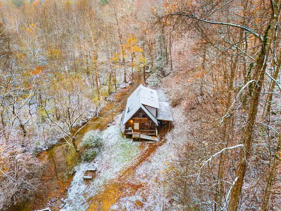 140 Kenneth & Earl Dr, Clayhole, KY 41317 - Image #2