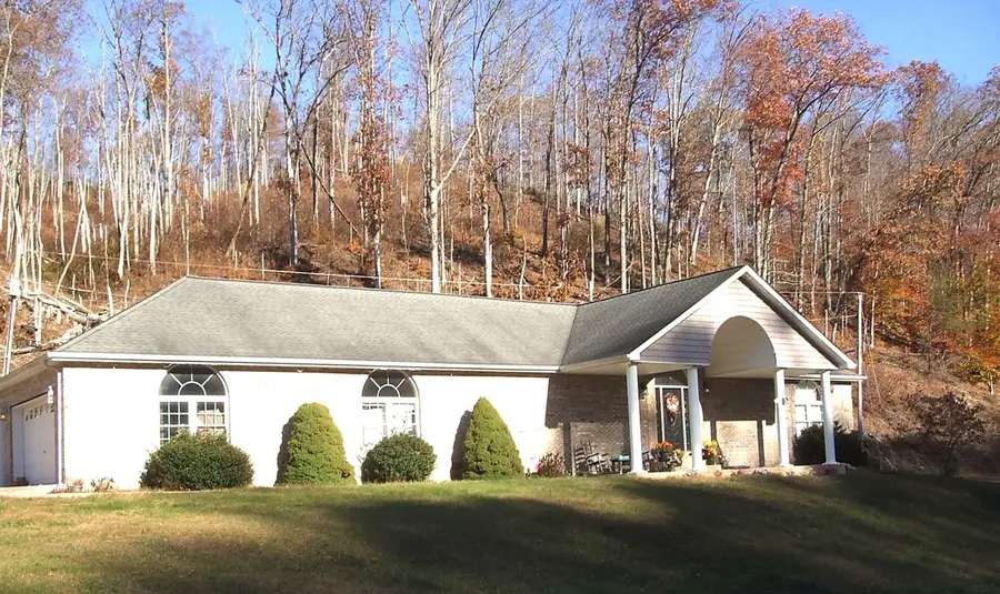 120 Homestead Estates Lane, Tutor Key, KY 41263 - Image #2