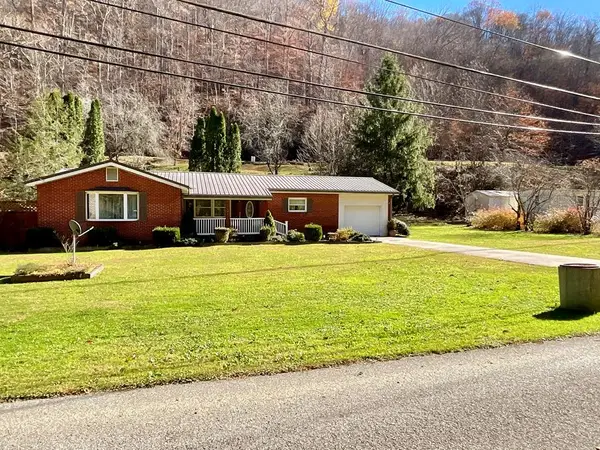 108 Ford Rd, Pikeville, KY 41501