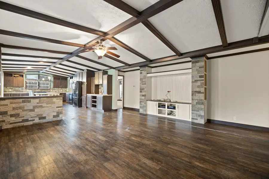 6021 Kentucky 28, Chavies, KY 41727 - Image #3