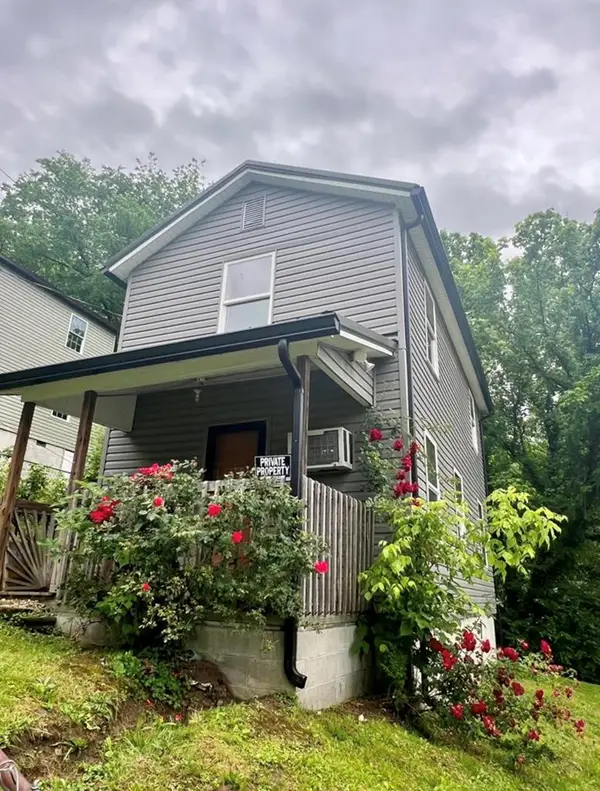 6157 Ky 7, Garrett, KY 41630