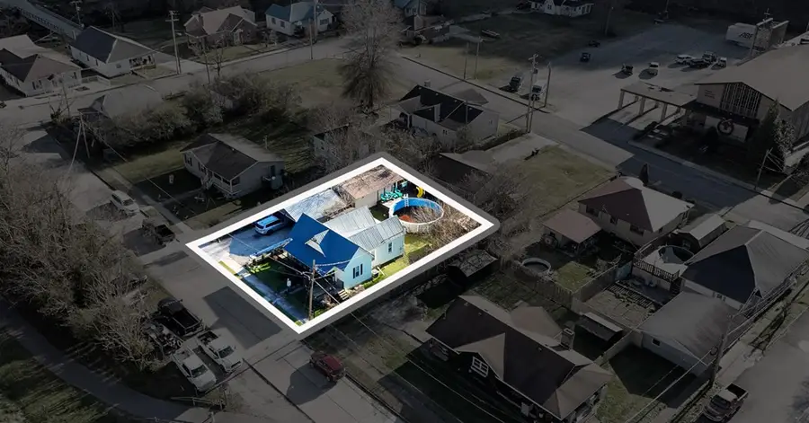 49 Indiana Ave, Whitesburg, KY 41858 - Image #2