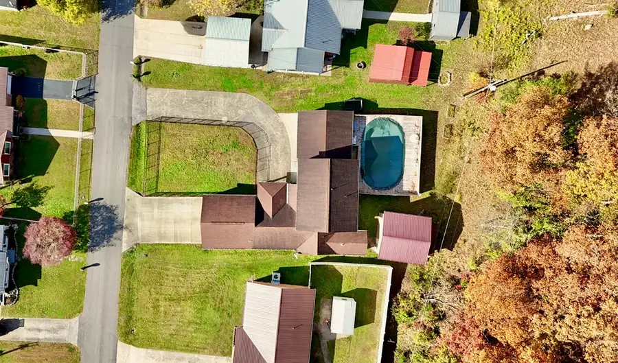 152 Keene Village Drive, Raccoon, KY 41557 - Image #3