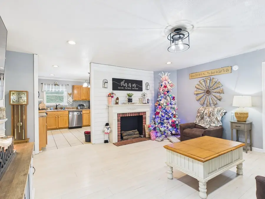 512 Amber Lane, Ulysses, KY 41264 - Image #3