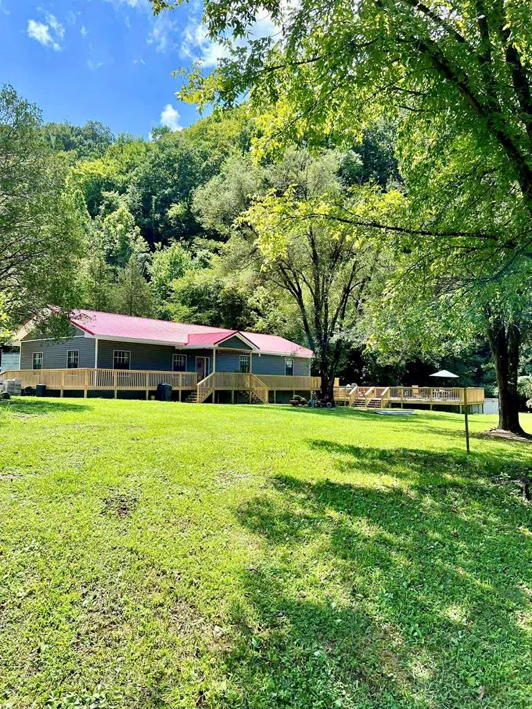 315 Red Bird Lane, Pikeville, KY 41501 - Image #3