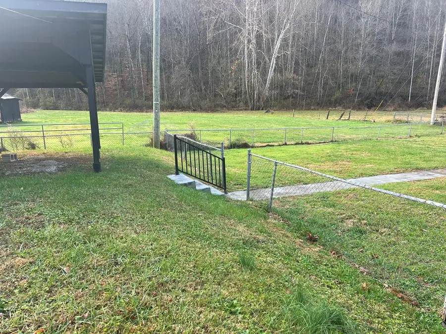 1834 Hwy 582, Pine Top, KY 41843 - Image #3