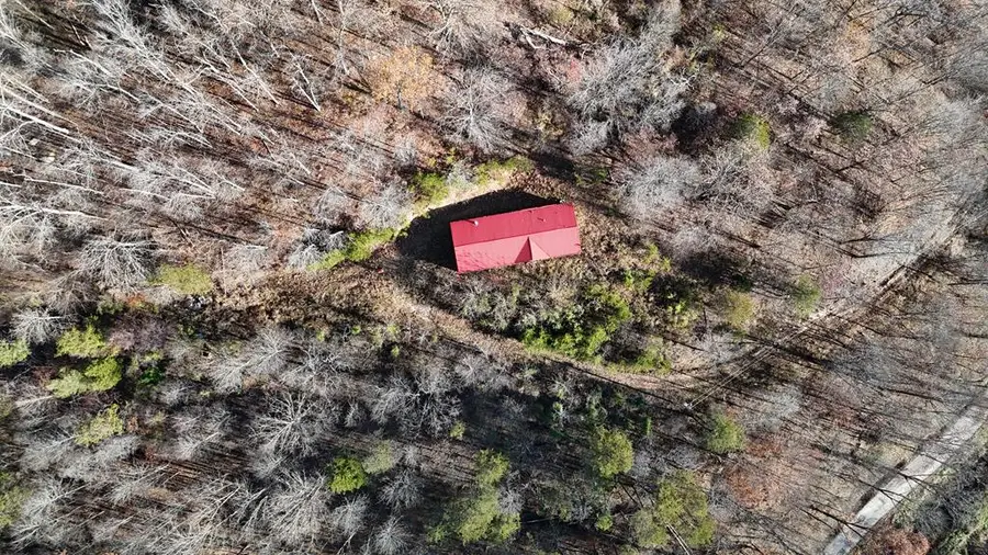 1402 Long Branch Rd, Louisa, KY 41230 - Image #2